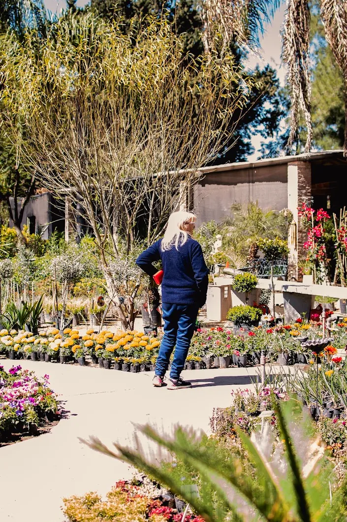 Jardines del Litoral SRL