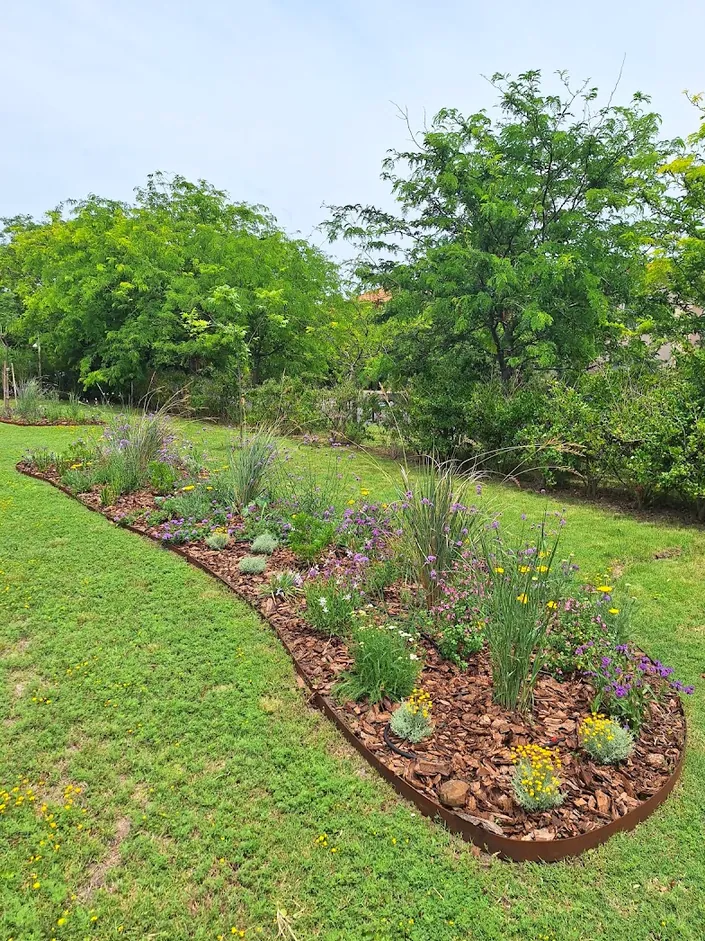 Verde Emperador Jardineria